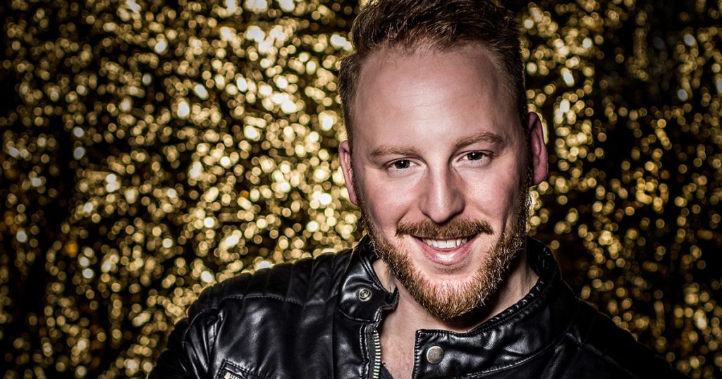 "Augen zu und durch" - Die neue Single von Schlager Newcomer Marc Koch